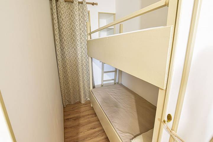 Gîte pour 6 personnes, avec jardin à Sablé-sur-Sarthe - 4