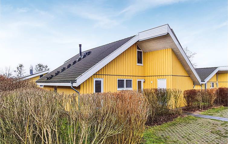 Ferienhaus für 6 Personen, mit Whirlpool und Sauna sowie Terrasse und Garten in Rechlin - 2