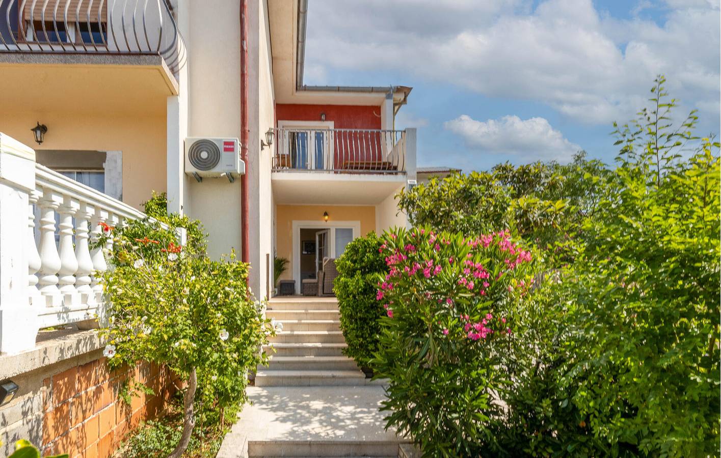 Entire holiday apartment, Holiday apartment for 4 people with garden in Povile, Primorje-Gorski Kotar