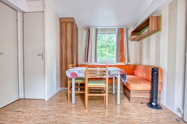 Location de vacances pour 4 personnes, avec jardin et bassin pour enfant, animaux acceptés dans Périgord Noir