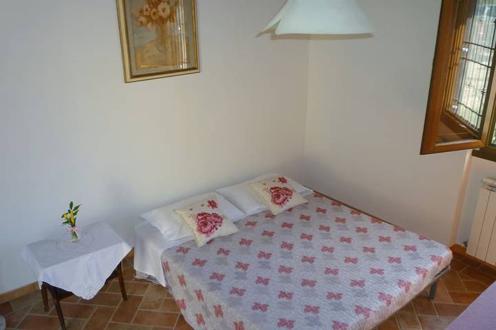 Maison dans les collines florentines avec piscine, parking gratuit et wifi in Reggello, Valdarno