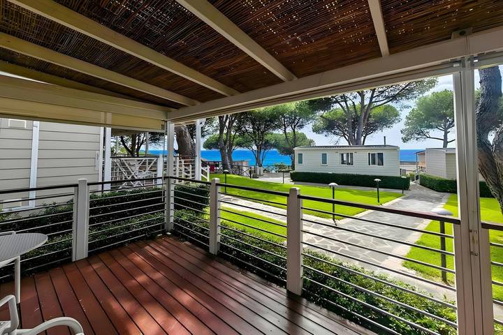 Bungalow für 4 Personen, mit Terrasse und Meerblick, mit Haustier in Kampanien - 2