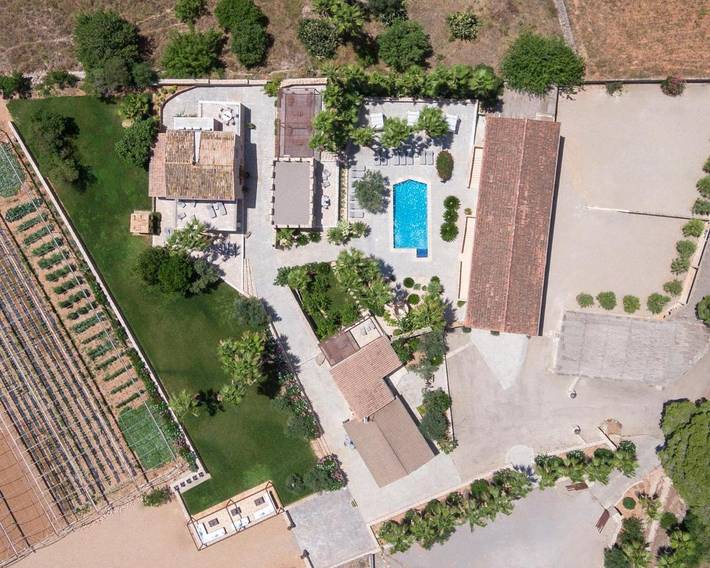 Appartement de vacances pour 2 personnes, avec vue ainsi que piscine et jardin