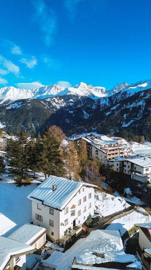 Hütte für 9 Personen, mit Ausblick und Terrasse, mit Haustier in Serfaus-Fiss-Ladis - 2