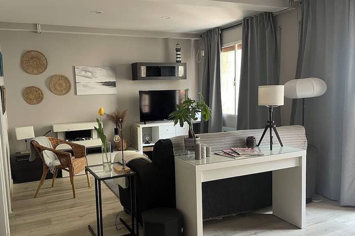 Ganze Wohnung, D'Moda lodging. Bright apartment in the center of Ribadeo. in Ribadeo, A Mariña Lucense