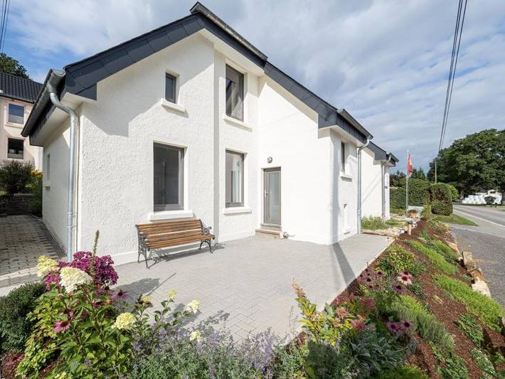 Gîte pour 7 personnes, avec vue et jardin à St. Vith - 2