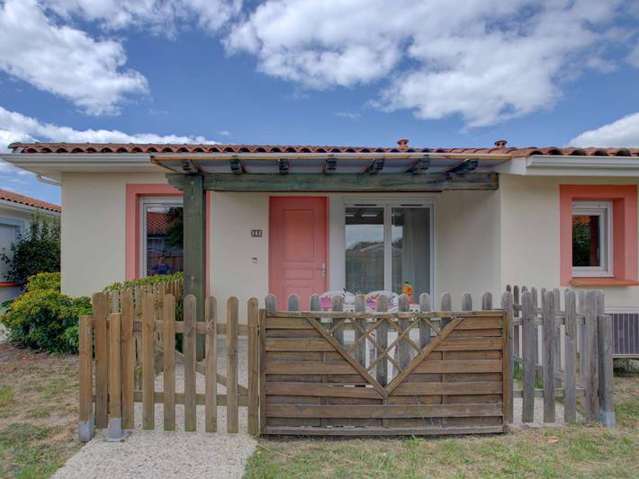 Gîte pour 2 personnes, avec Terrasse dans Biscarrosse (bourg)