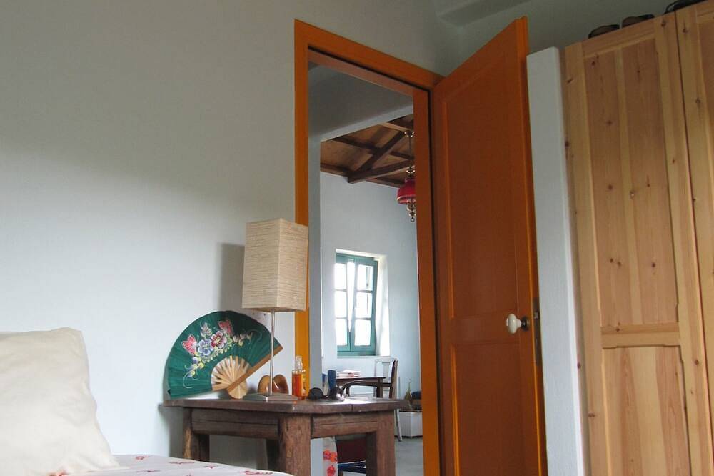 Gorgeous House Exclusive Location in Alonnisos By, Alonissos