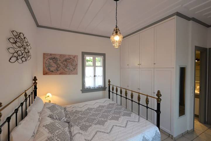 Location de vacances pour 10 personnes, avec balcon et jardin dans Spetses - 4