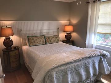 Cottage for 8 Guests in Misquamicut, Rhode Island, Picture 4