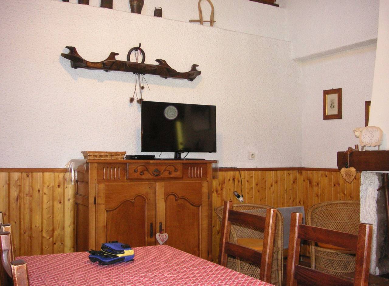 Chalet indépendant 80 M2 à louer in Laruns, Béarn