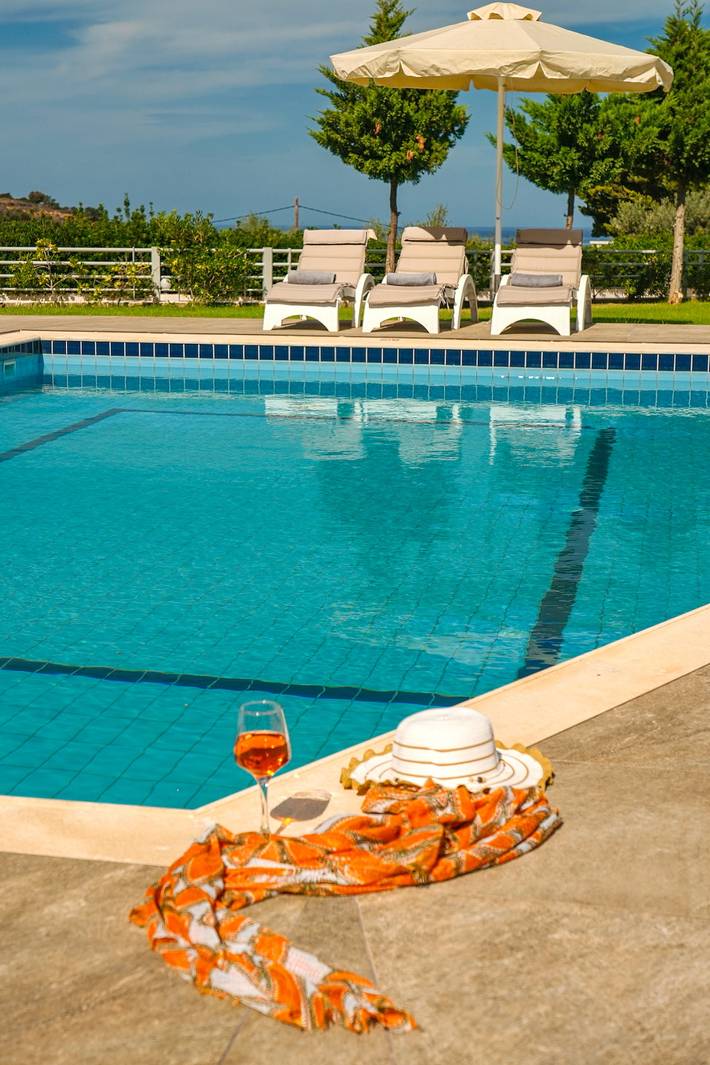 Holiday home for 10 people with balcony in Milatos, Lasithi