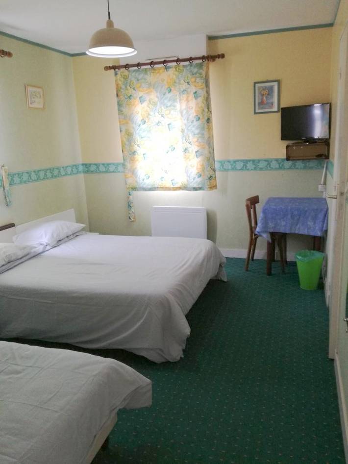 Hôtel pour 2 personnes, avec jardin à Brix - 3