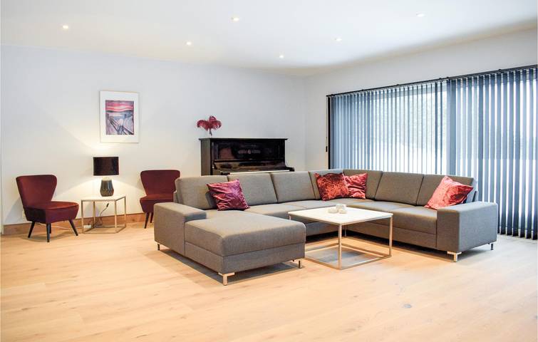 Ferienhaus für 10 Personen mit Terrasse in Nissedal