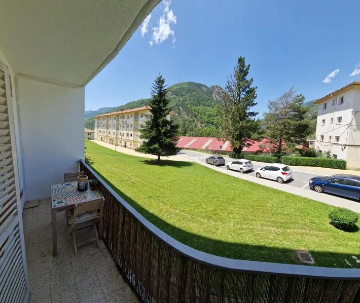 Ferienwohnung für 6 Personen, mit Terrasse und Ausblick - 1