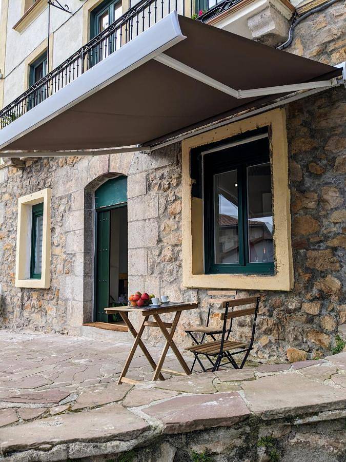 Gîte pour 2 personnes, avec Terrasse et Vue dans Elanchove