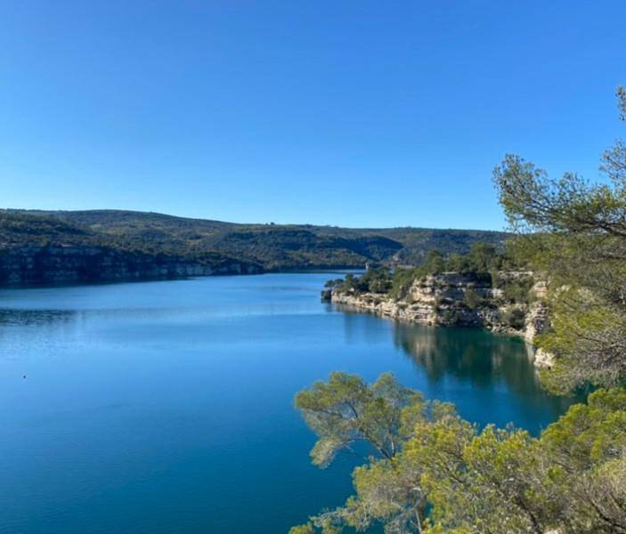 Villa au bord du Lac d'Esparron-de-Verdon in Esparron-de-Verdon, Alpes-de-Haute-Provence