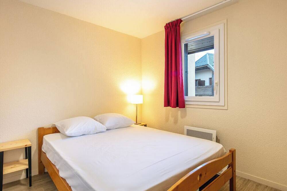Ganze Wohnung, La Perrière*** 4P8S - Drei Schlafzimmer Wohnung, Schläft 8 in Saint-Colomban-des-Villards, Region Saint-Jean-de-Maurienne