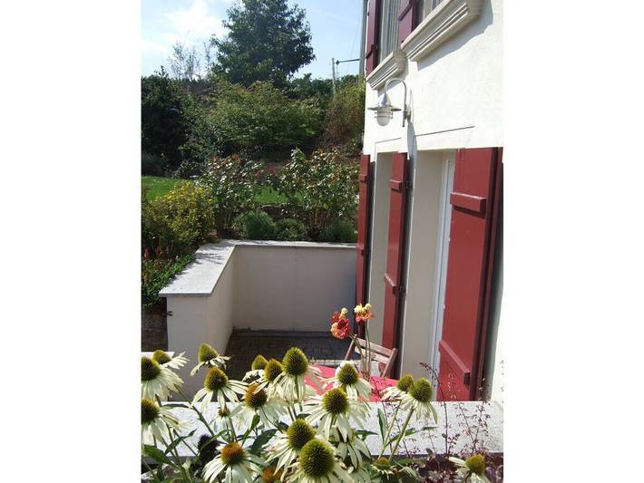 Gemütliche Ferienwohnung mit Terrasse, Küche und WLAN in der Nähe der Altmühl in Gunzenhausen, Fränkisches Seenland