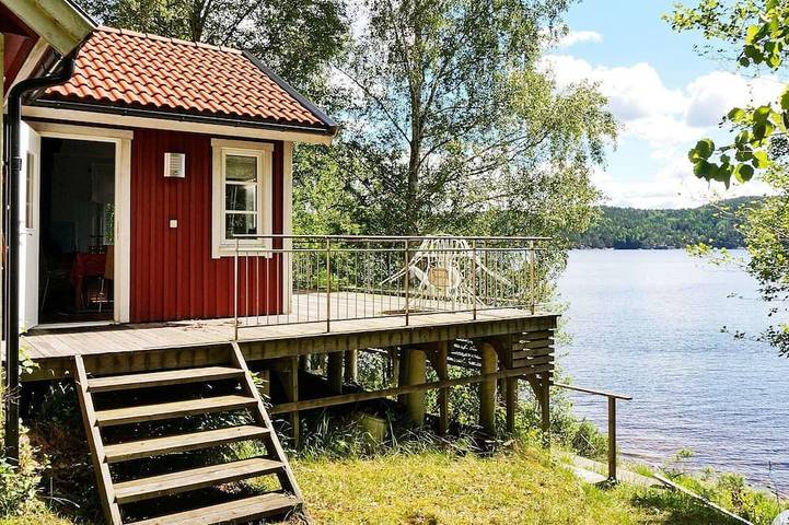 Ferienhaus für 4 Personen, mit Terrasse in Tanum
