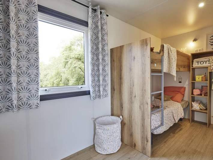 Mobil home pour 4 personnes, avec bassin pour enfant, animaux acceptés à Malemort-du-Comtat - 4