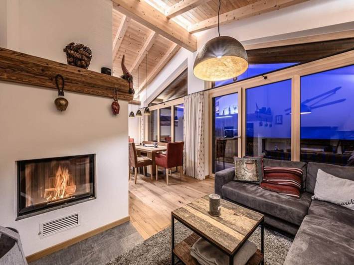 Ferienhaus für 8 Personen, mit Balkon/Terrasse und Balkon sowie Pool und Sauna in Neukirchen am Großvenediger - 3