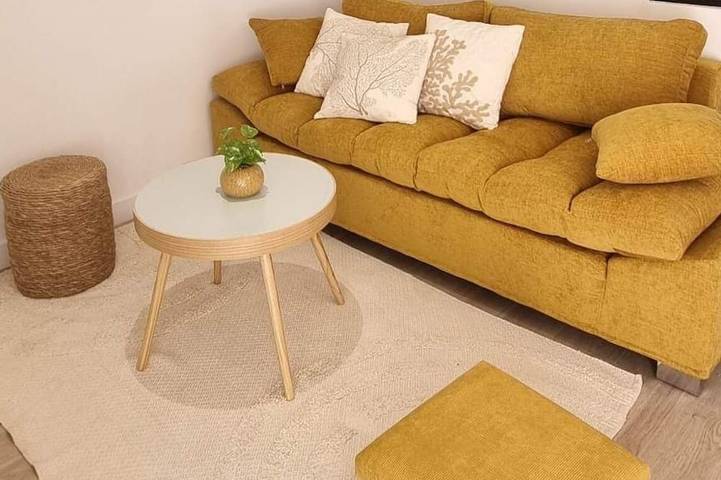 Location de vacances pour 4 personnes, avec jacuzzi ainsi que jardin et terrasse à Arbonne-la-Forêt