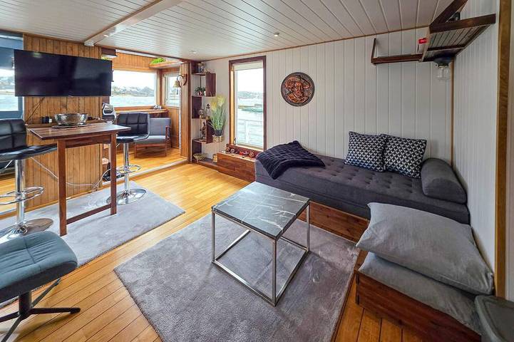 Wunderschönes Schiff in Manstad mit Meerblick vom Haus in Fredrikstad