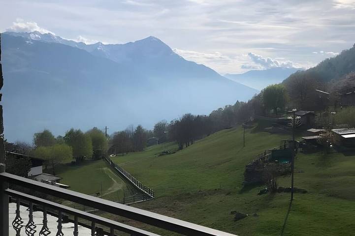 Appartamento intero, Bergoase giardino appartamento vacanze Poira Vero in Mello, Alpi del Bernina