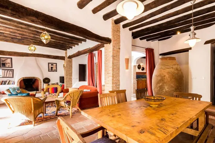 Preciosa Casa Andaluza con piscina barbacoa in Pinos del Valle, El Pinar
