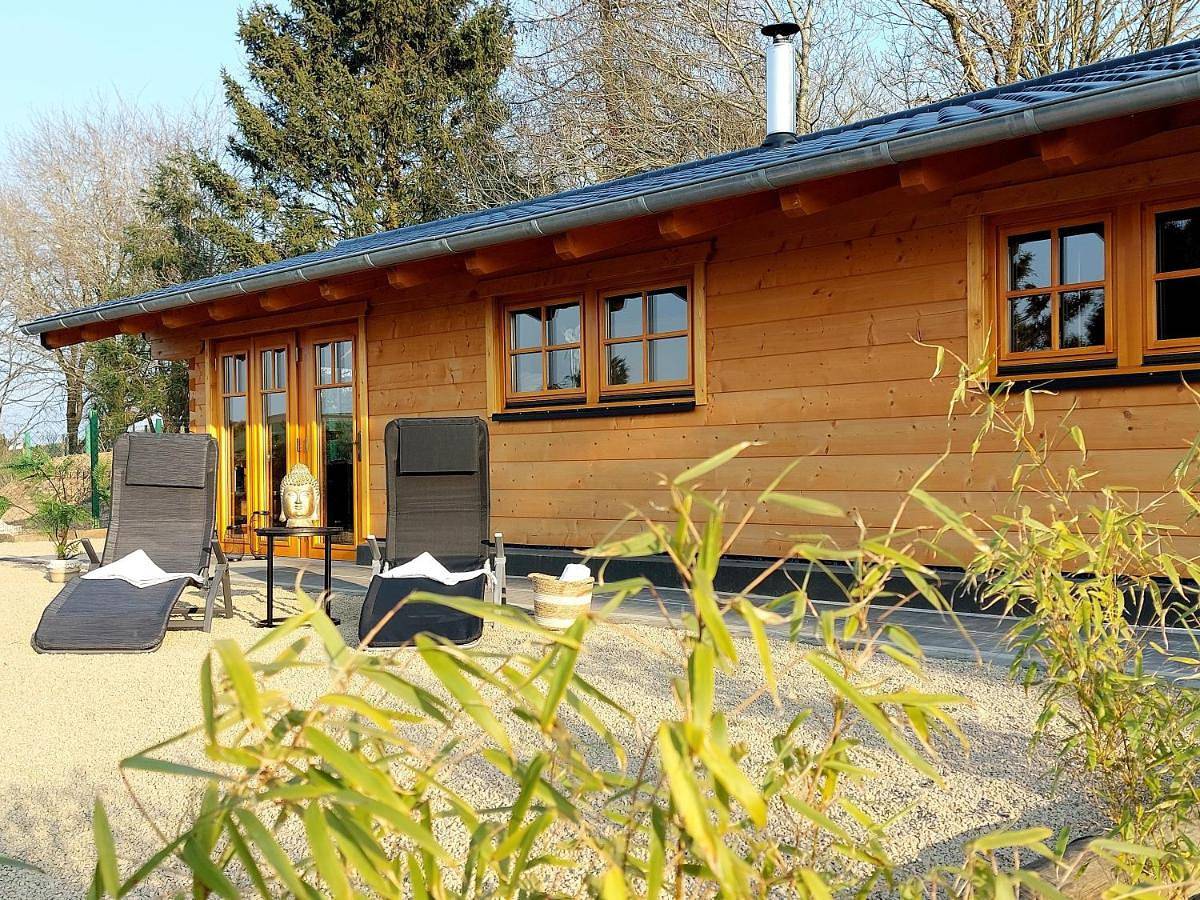 Four-Bedroom House in Plütscheid, Eifelkreis Bitburg-Prüm