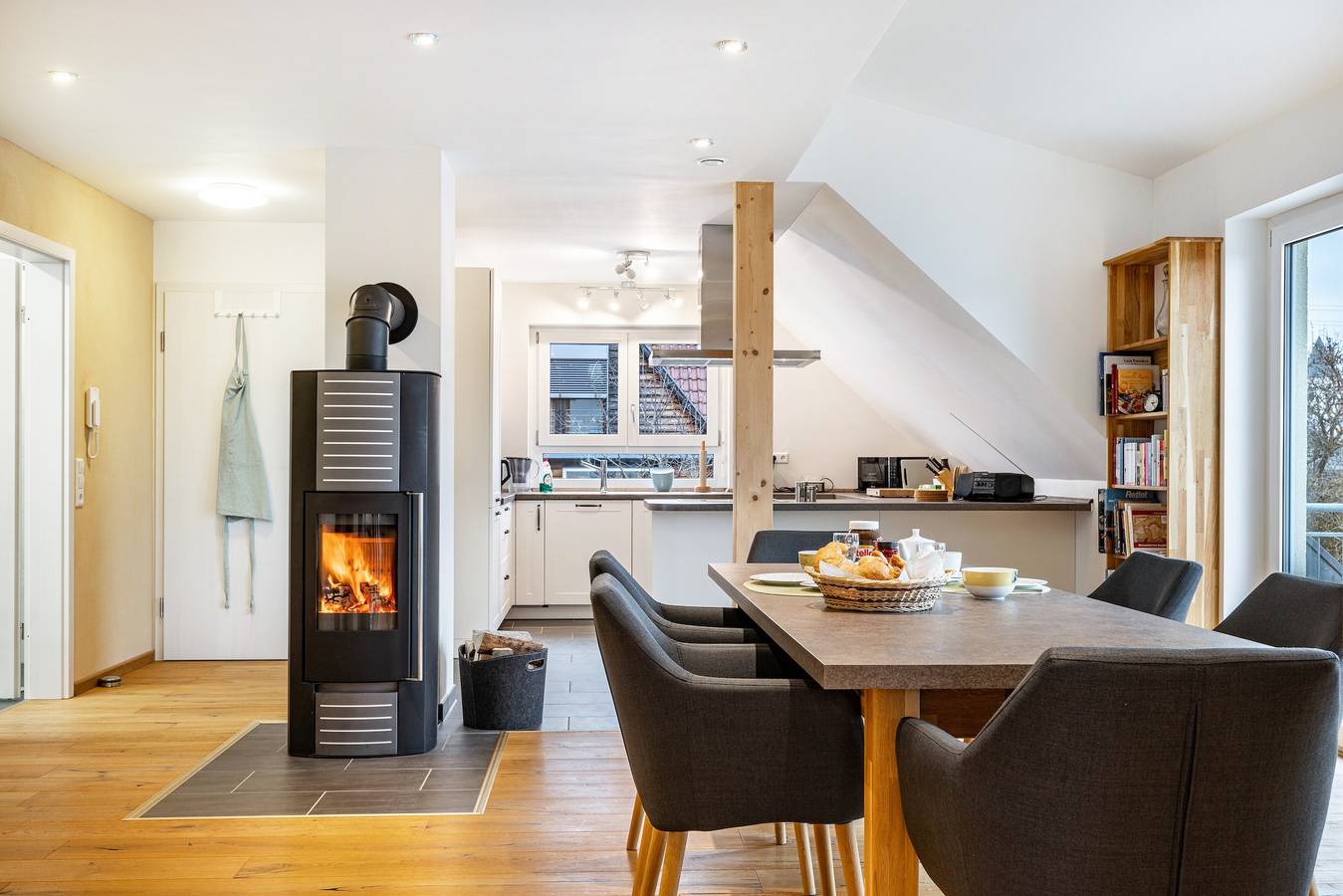 Ganze Wohnung, Ferienwohnung Schatz" mit Terrasse, Balkon und Wi-Fi in Albstadt, Albsteig Etappe 13