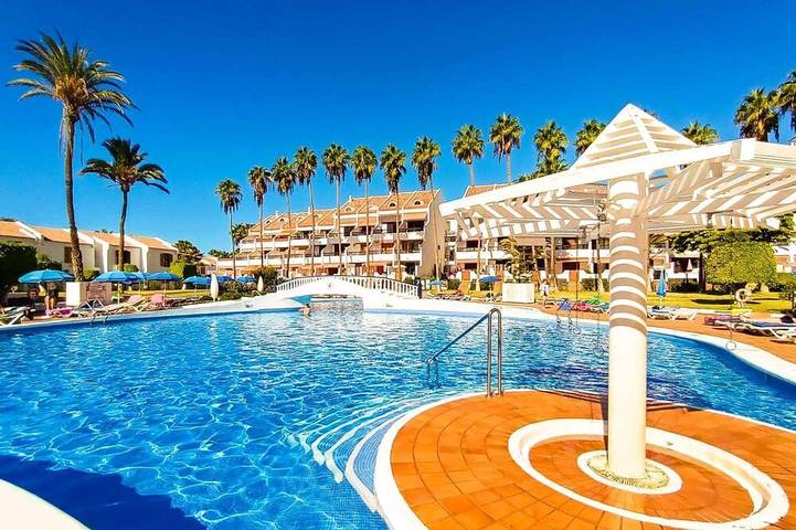 Villa pour 6 personnes, avec piscine et jardin à Playa de las Américas