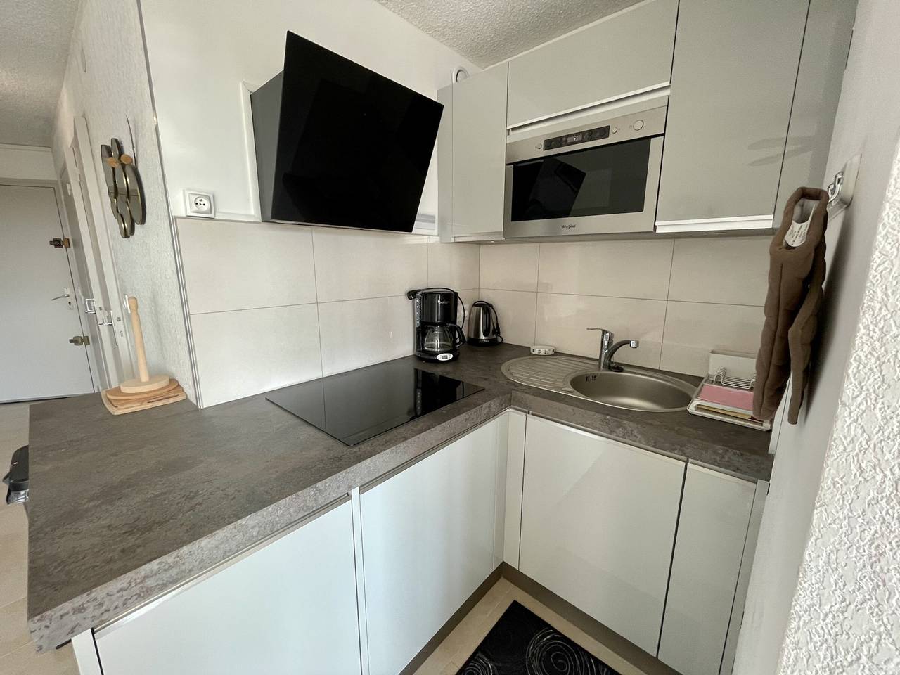 Apartamento entero, Apartamento T2 cabina con aire acondicionado, aparcamiento privado en Sète in Sete, Costa mediterránea (Francia)