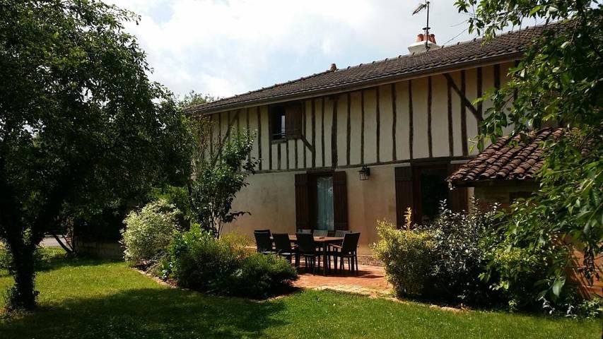 Location de vacances pour 12 personnes, avec vue et jardin, animaux acceptés à Droyes - 3