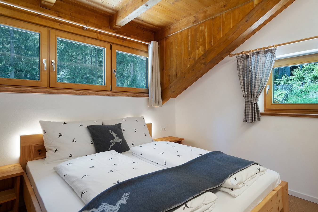 Ganze Wohnung, Ferienwohnung "Unterurbanhof Die Eins" mit Bergblick, Terrasse mit Garten und Sauna in Unsere Liebe Frau im Walde-St. Felix, Nonsberggruppe