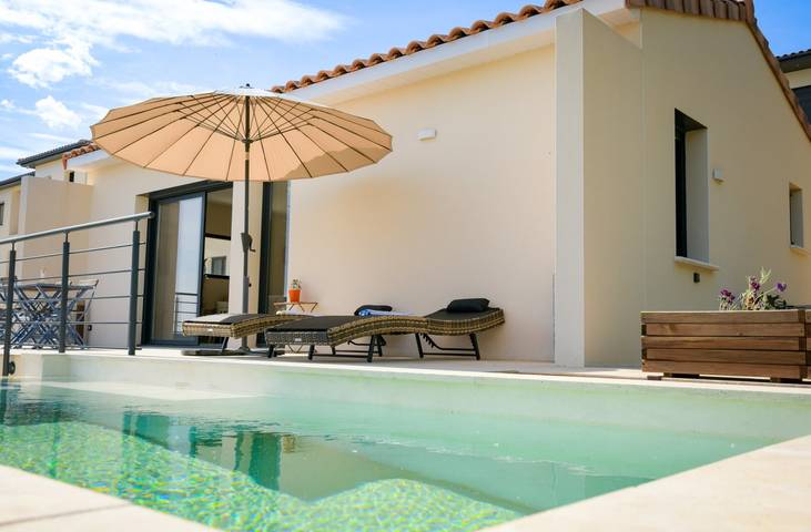 Location de vacances pour 2 personnes, avec piscine et balcon à Montfrin - 4