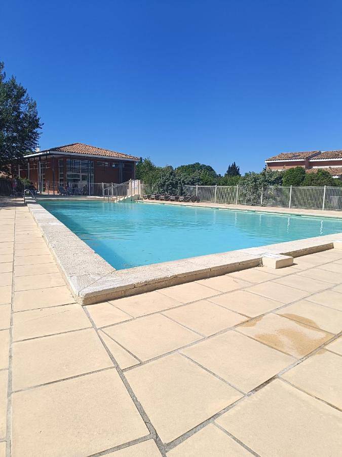 Location de vacances pour 7 personnes à Saint-Saturnin-lès-Avignon
