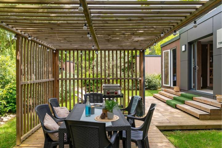 Mobil home pour 6 personnes, avec terrasse ainsi que jardin et piscine, animaux acceptés à Millau - 2