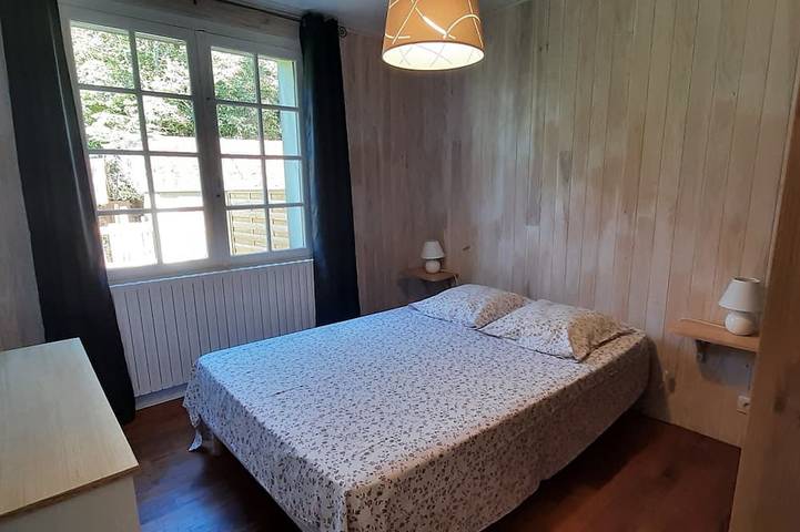 Location de vacances pour 6 personnes, avec jardin et terrasse, animaux acceptés à Mauzens-et-Miremont - 2