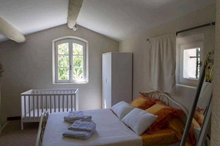 Location de vacances pour 8 personnes, animaux acceptés à Saint-Didier-au-Mont-d'Or - 2