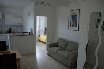 Appartement De Vacances pour 2 Personnes dans Rosny-sous-Bois, Seine-Saint-Denis, Photo 1