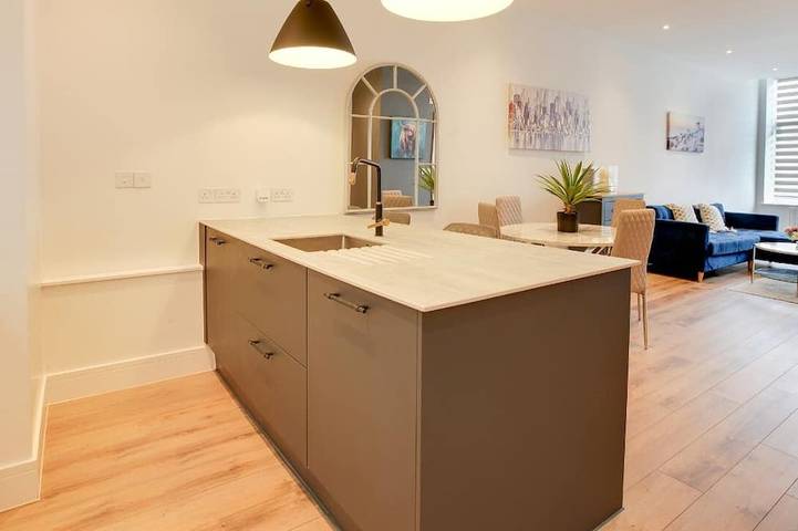 Apartment for 3 people, with pets in Southend-on-Sea
