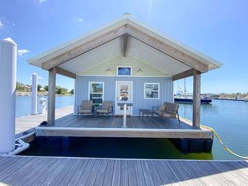 House Boat for 4 Guests in Pensacola, Florida Panhandle, Picture 3