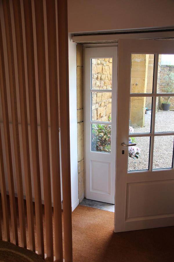 Gîte pour 3 personnes, avec piscine et vue à Bully - 3