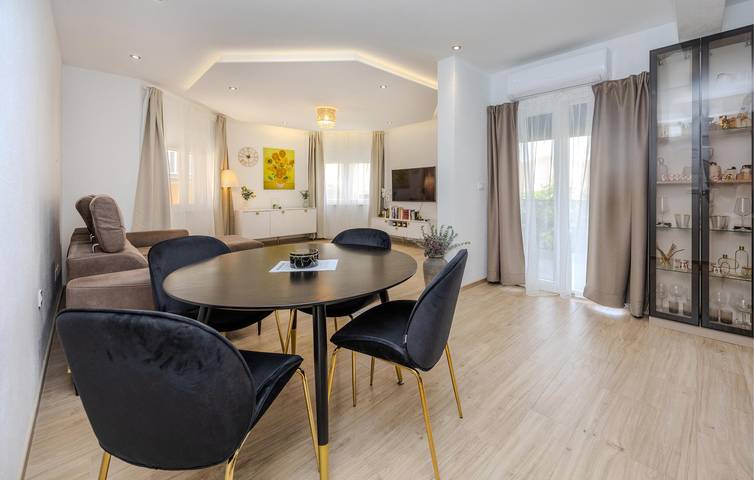 Ferienwohnung für 4 Personen, mit Garten und Terrasse, mit Haustier in Split - 3