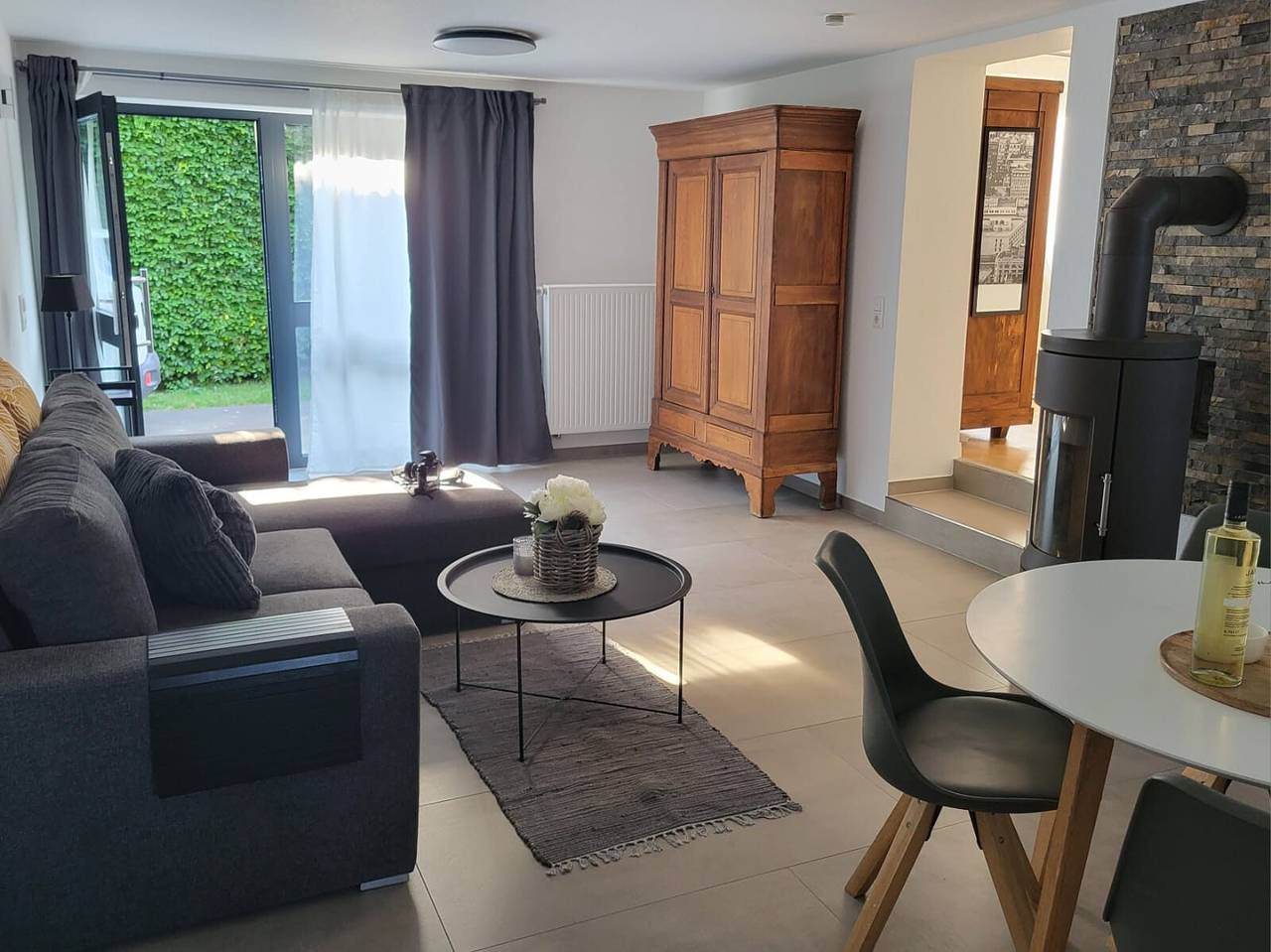 Ganze Wohnung, Apartment 'B74 – Der perfekte Urlaubsort' mit privater Terrasse und Wlan in Simmerath, Rureifel (Nordrhein-westfalen)