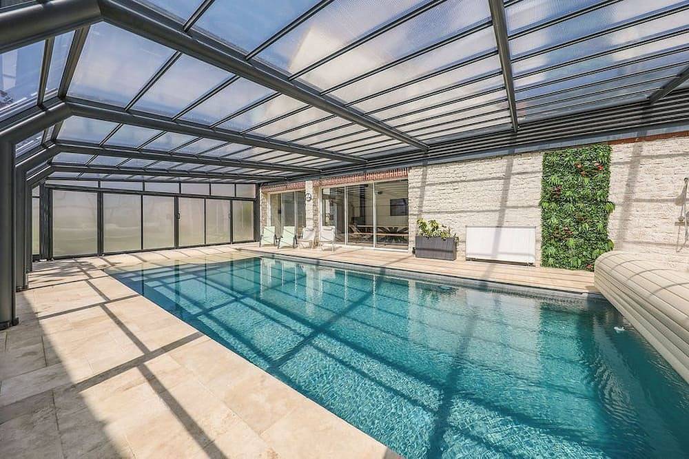 Loft de luxe avec piscine couverte chauffée, jacuzzi et sauna in Léglantiers, Oise