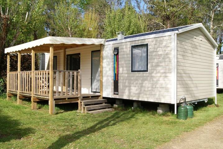 Location de vacances pour 2 personnes, avec jacuzzi et sauna ainsi que jardin et terrasse à Ploemel - 4