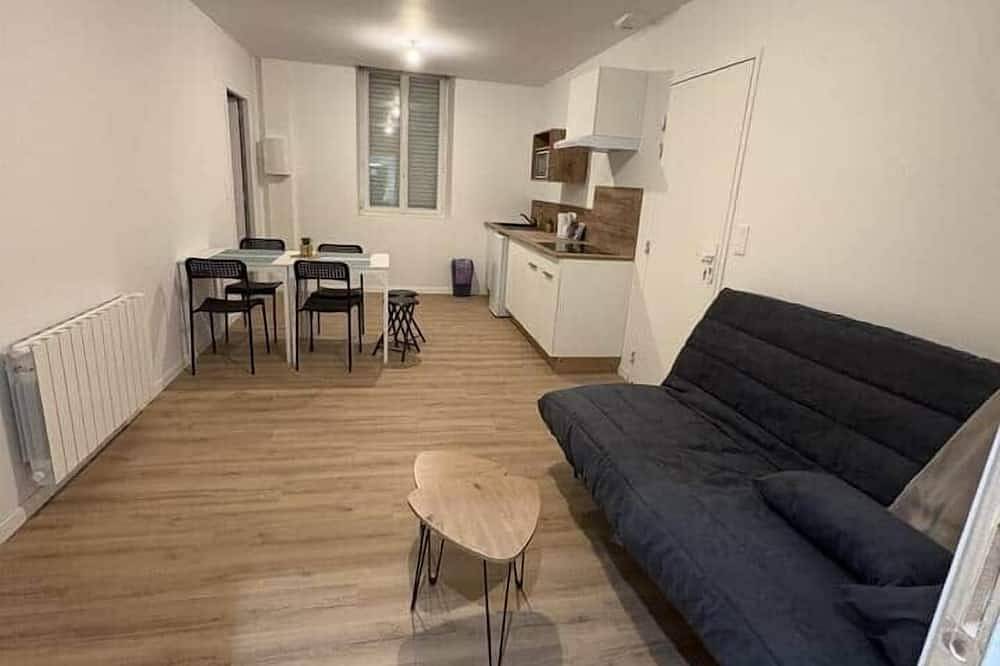 Apartamento entero, T1 bis rénové • Coin nuit • Séjour paisible in Challans, Valle del Loira